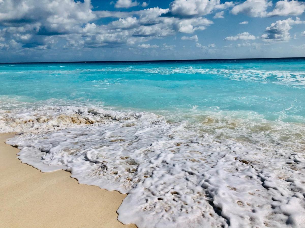 Solymar Beach Condos Cancún Eksteriør bilde