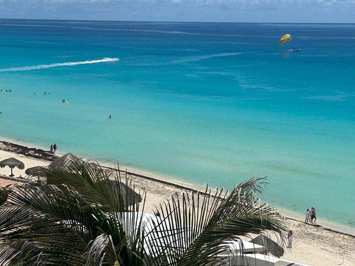 Solymar Beach Condos Cancún Eksteriør bilde