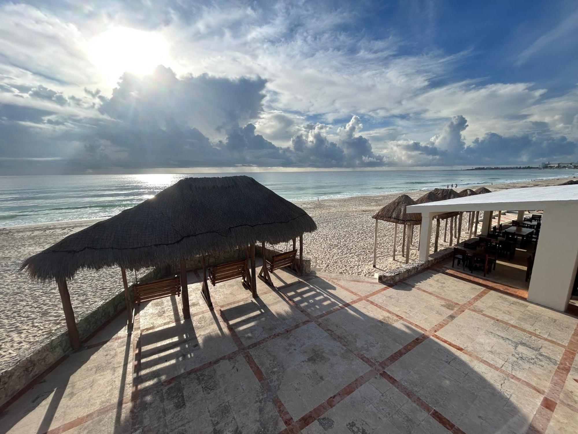 Solymar Beach Condos Cancún Eksteriør bilde