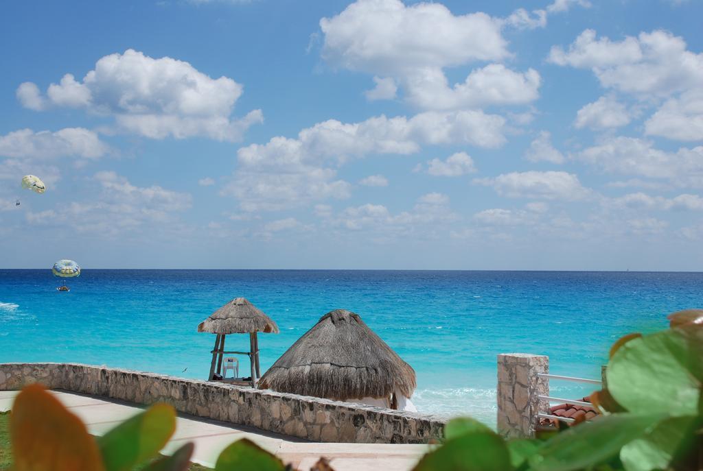 Solymar Beach Condos Cancún Eksteriør bilde